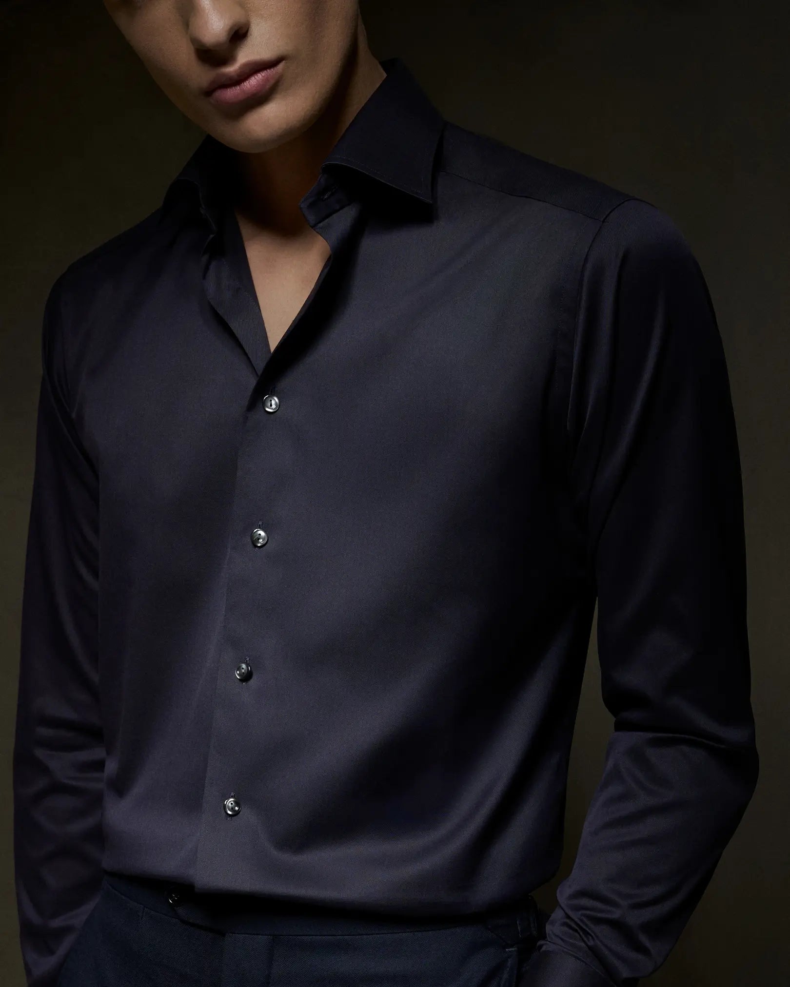 Navy Signature Twill Shirt – Slim Fit
