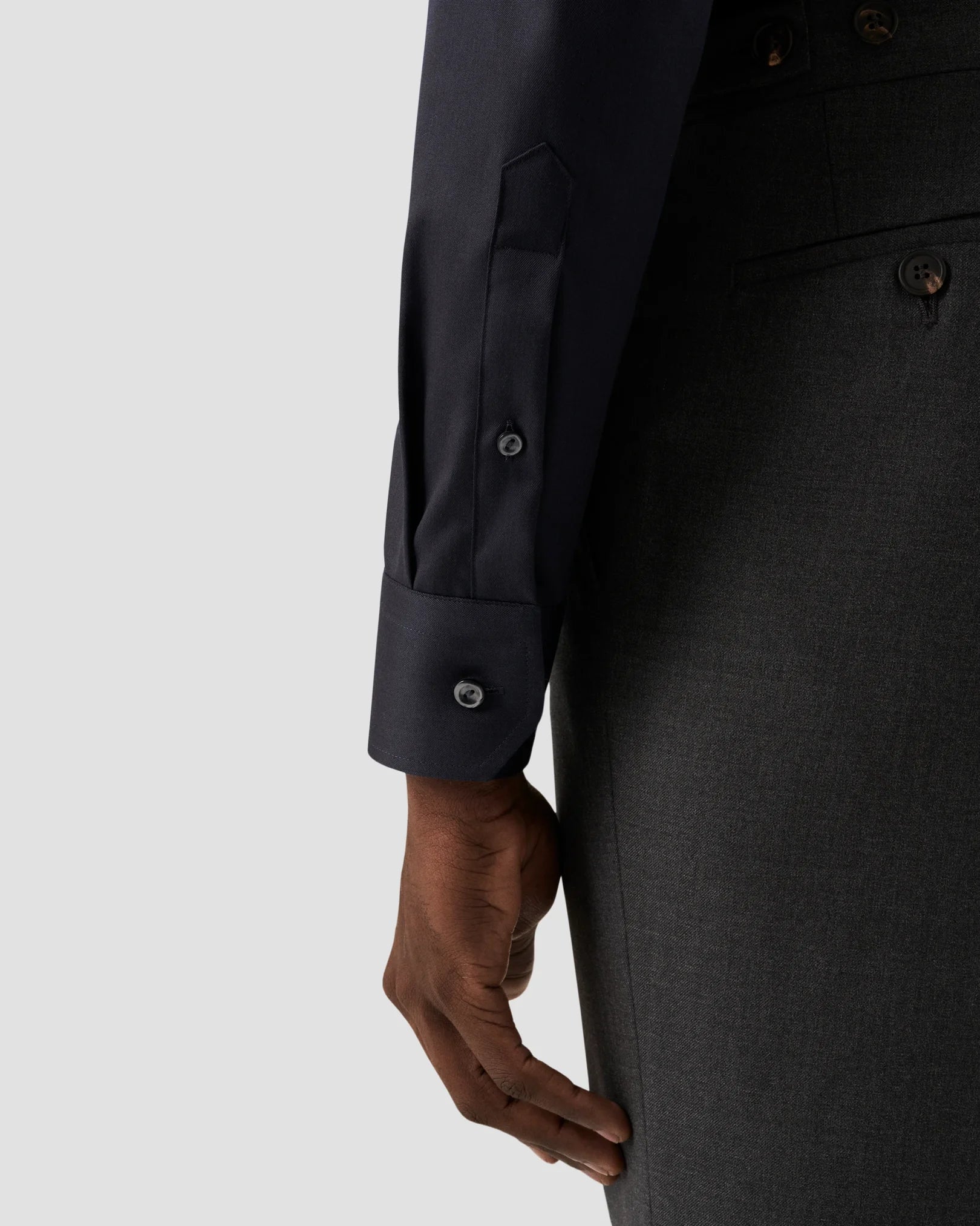 Navy Signature Twill Shirt – Slim Fit